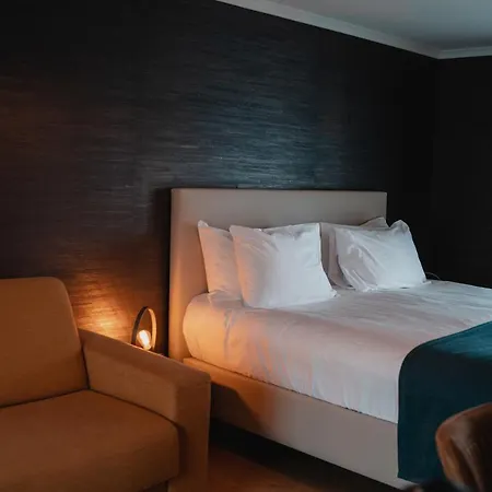 & Restaurant Maison Pal'ange ホテル