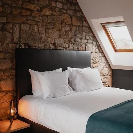 & Restaurant Maison Pal'ange ホテル デュルビュイ