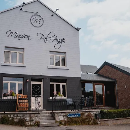 & Restaurant Maison Pal'ange デュルビュイ