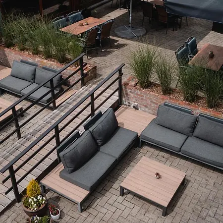 & Restaurant Maison Pal'ange ホテル デュルビュイ