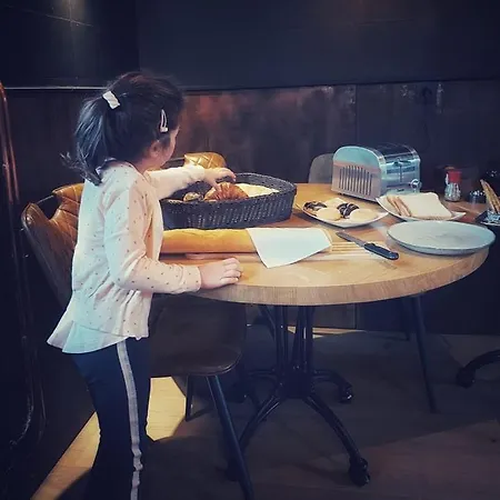 & Restaurant Maison Pal'ange ホテル 3*