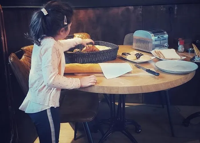 & Restaurant Maison Pal'ange Hotel 3*